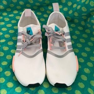 Adidas Boost NWOB never worn💖